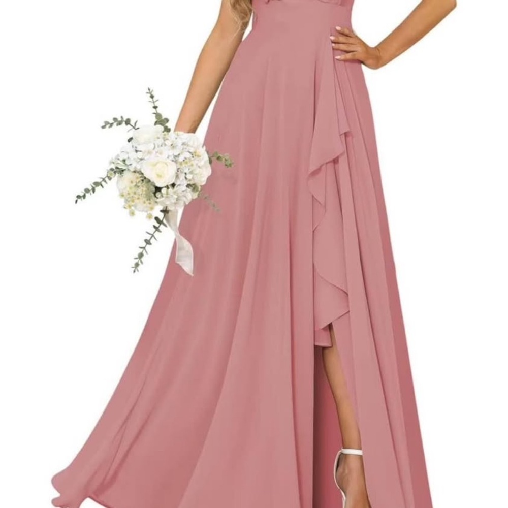 Elegant Pink Evening Gown - New, never worn
